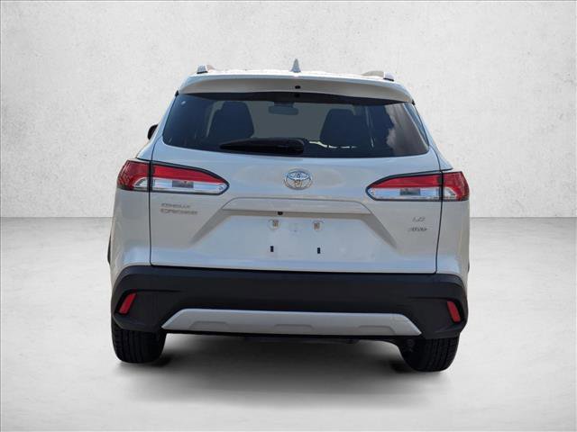 Used 2022 Toyota Corolla Cross LE image 7