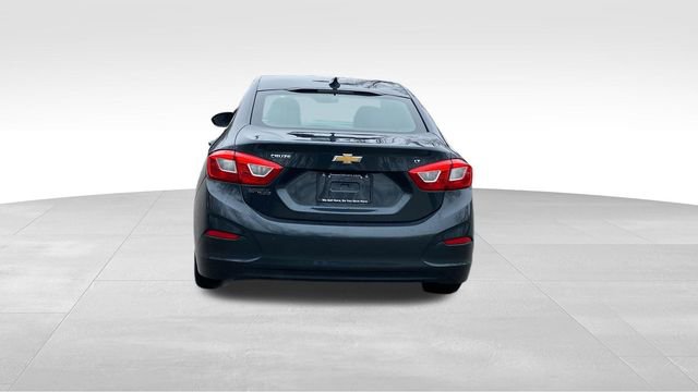 Used 2017 Chevrolet Cruze LT image 8