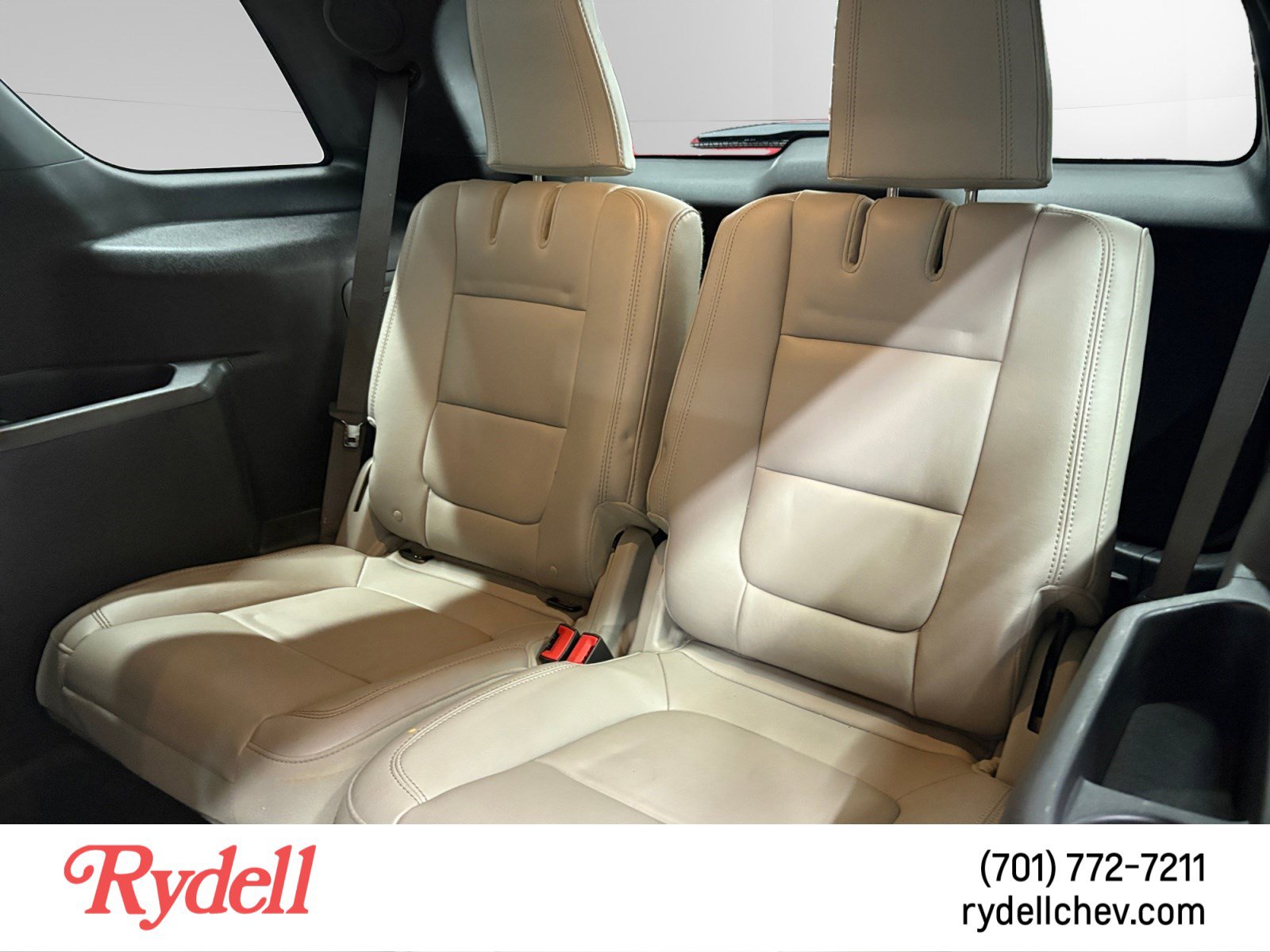 Used 2012 Ford Explorer Limited w/ Class III Trailer Tow Pkg AWD/4WD image 16