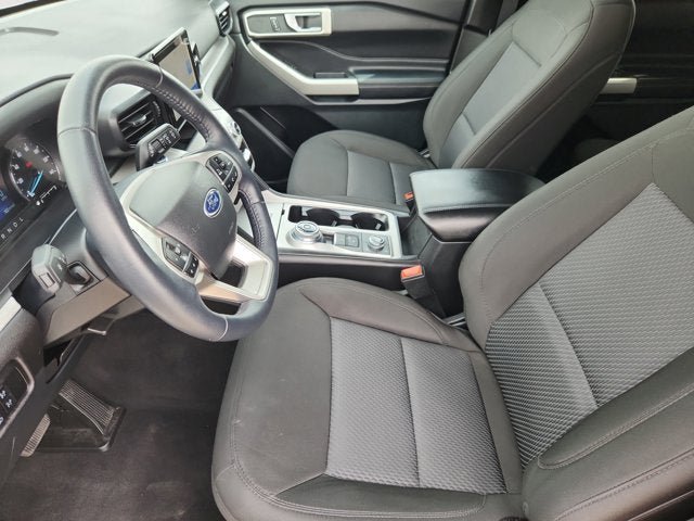 Certified 2023 Ford Explorer XLT AWD/4WD image 9