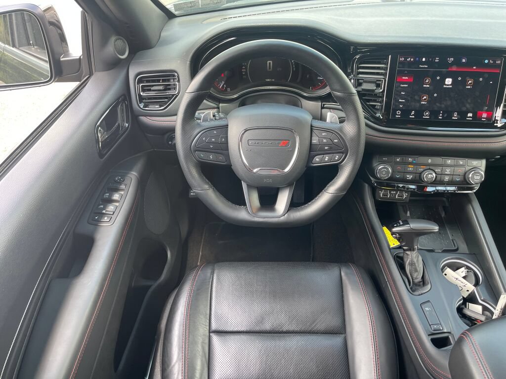 Used 2025 Dodge Durango R/T AWD/4WD image 2
