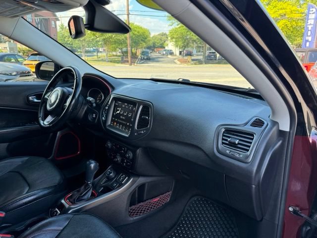 Used 2021 Jeep Compass Trailhawk AWD/4WD image 15