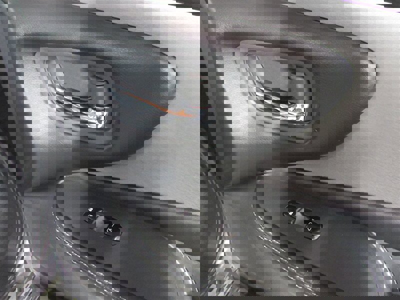 Used 2023 Nissan Murano SV image 47