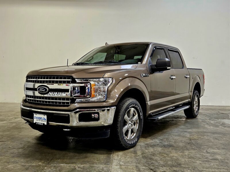 Used 2018 Ford F150 XLT w/ Equipment Group 302A Luxury AWD/4WD image 4