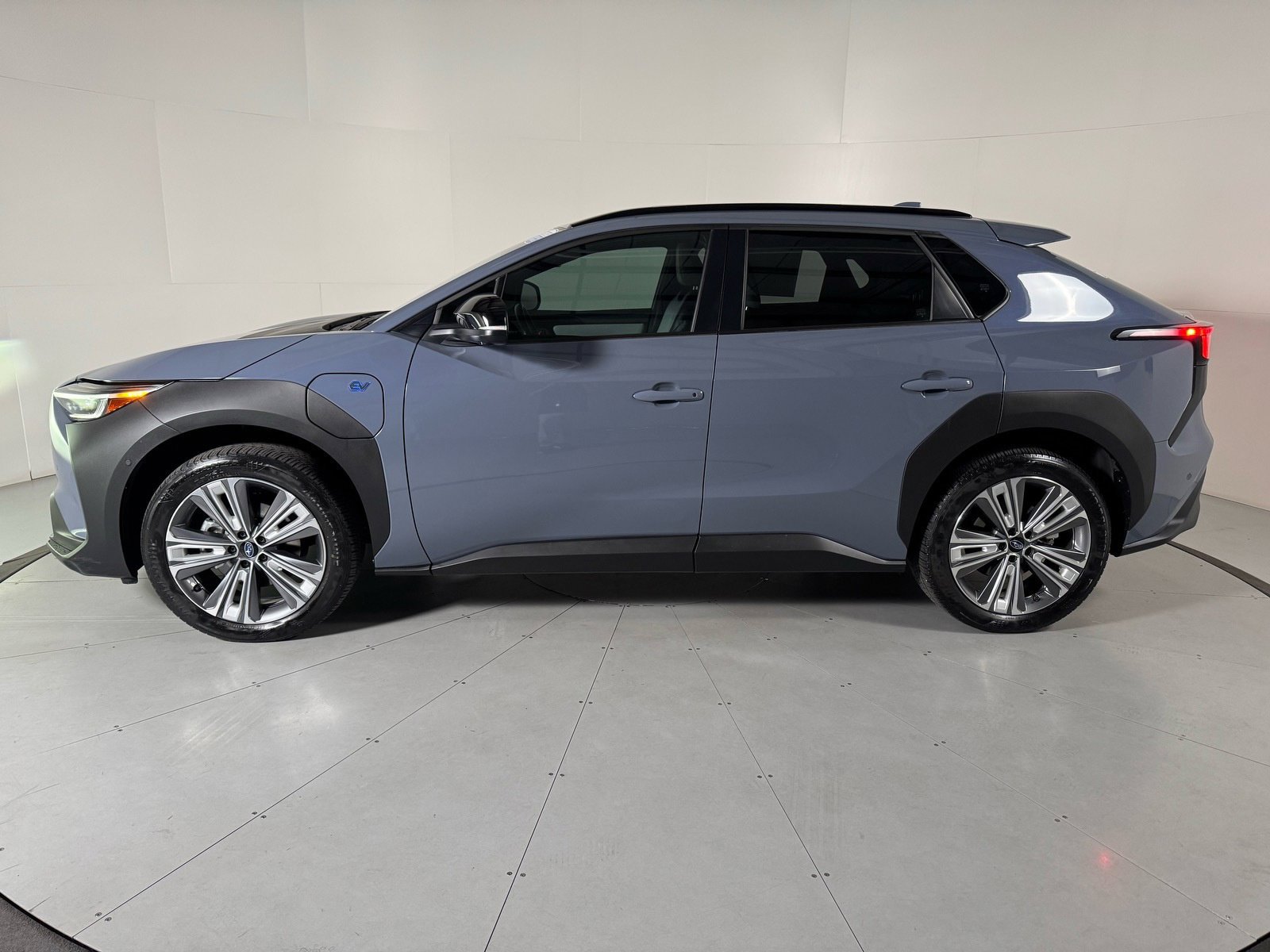 Certified 2023 Subaru Solterra AWD image 2