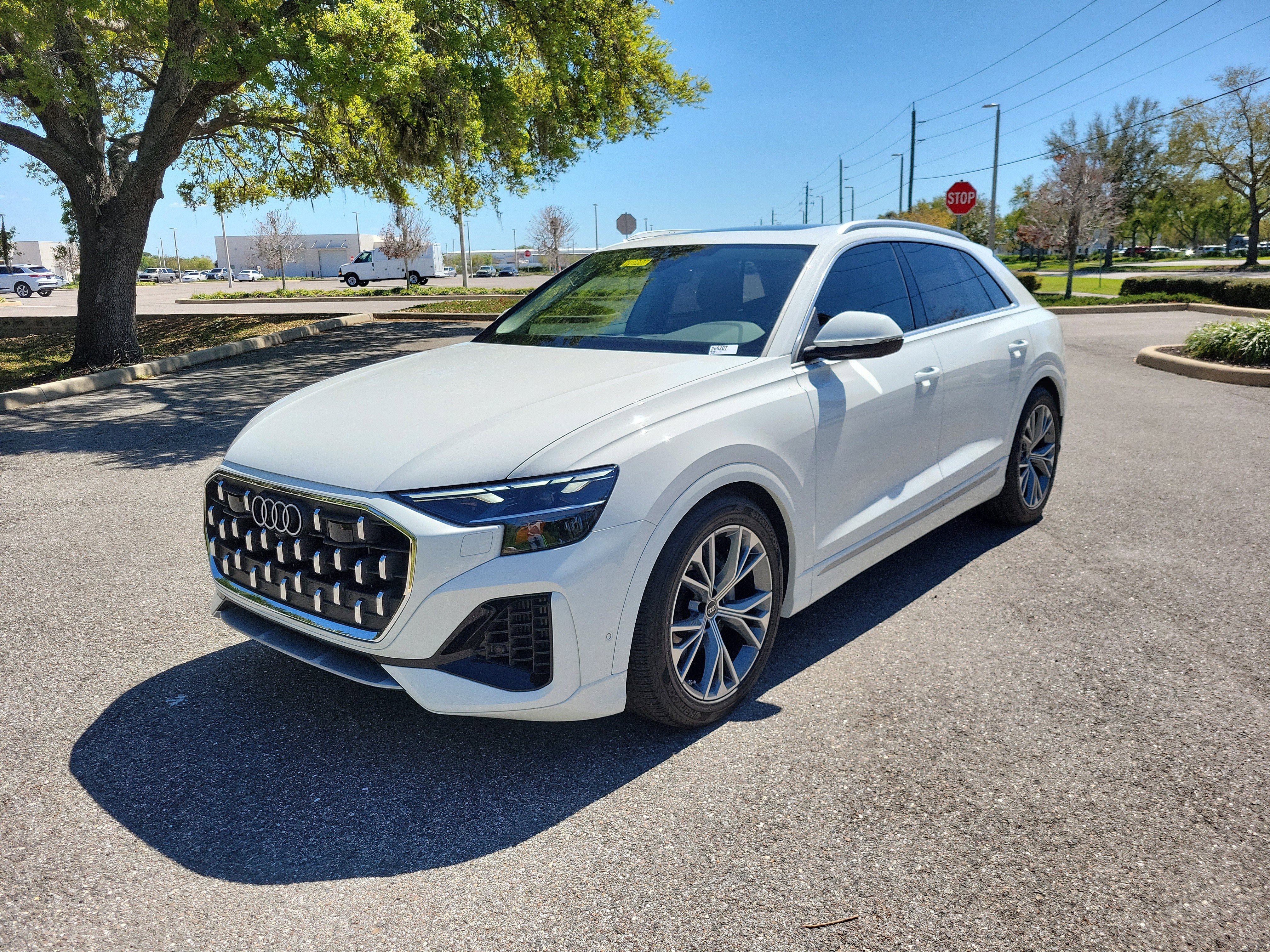 New 2026 Audi Q8 Premium Plus image 9