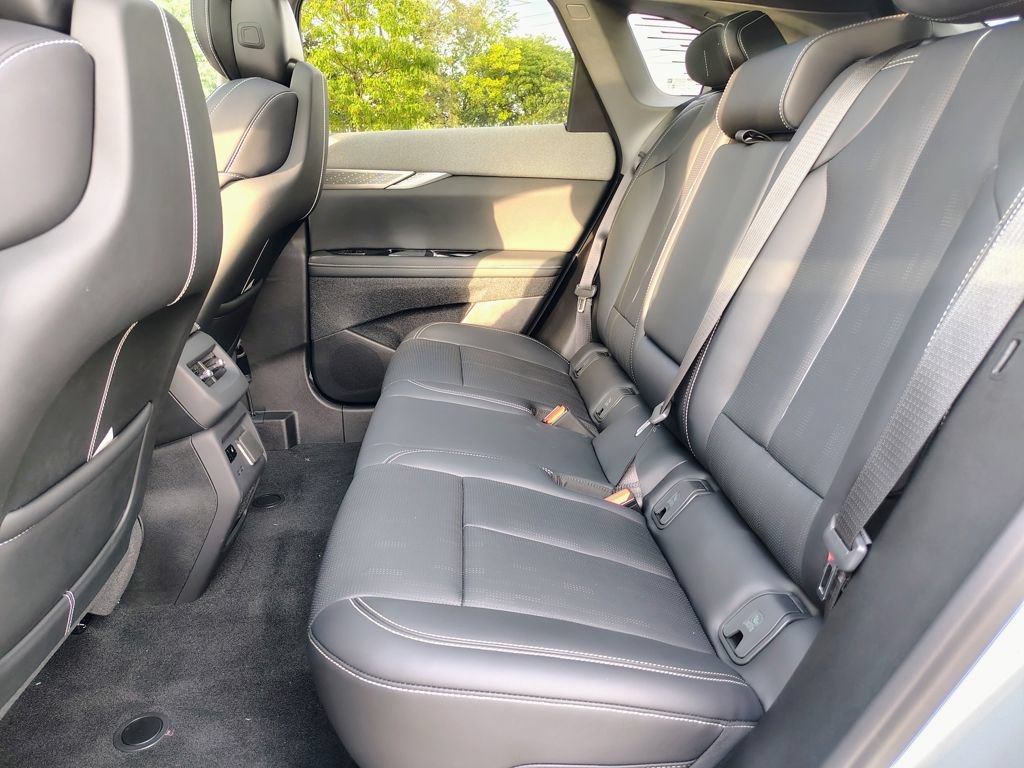 New 2027 Cadillac Optiq Premium Luxury AWD/4WD image 34