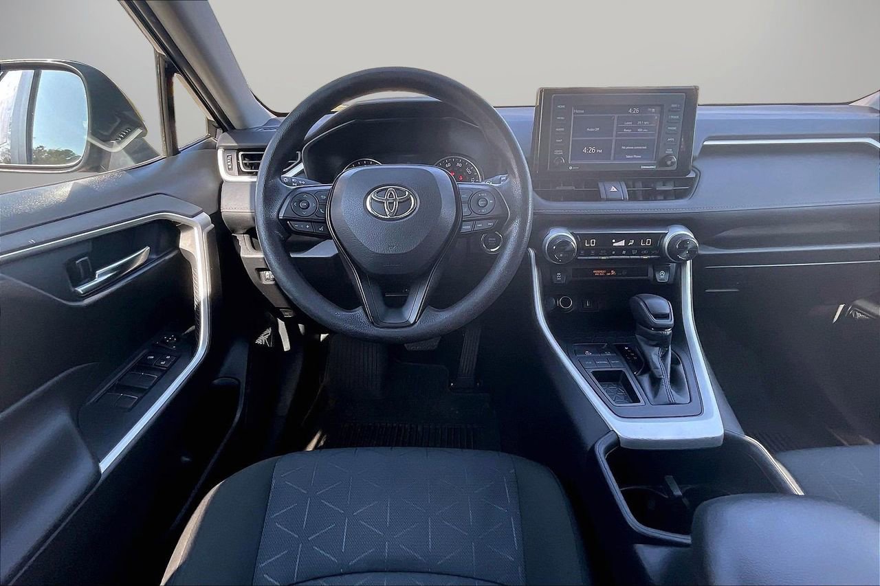 Used 2022 Toyota RAV4 XLE image 12