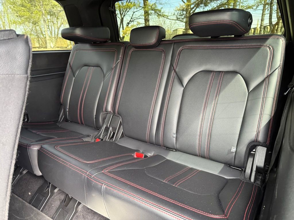 Used 2019 Ford Expedition Limited w/ Equipment Group 303A image 17
