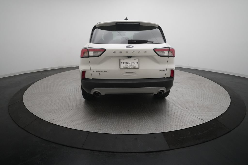 Used 2021 Ford Escape Titanium AWD/4WD image 26