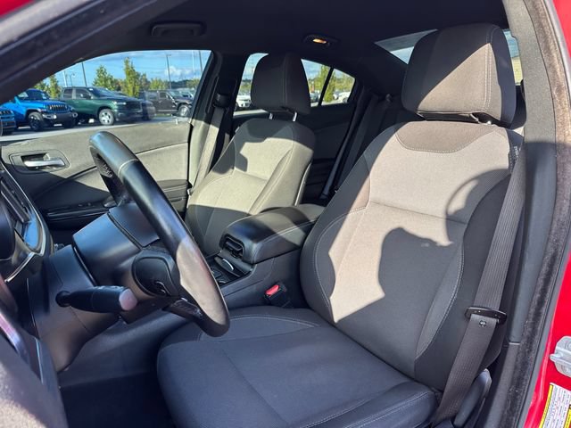 Used 2018 Dodge Charger SXT w/ Blacktop Package RWD image 38