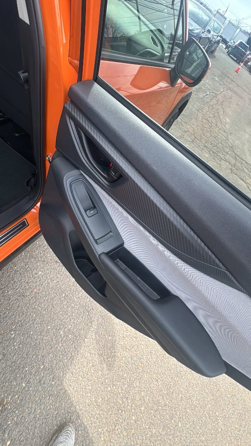 Used 2020 Subaru Crosstrek 2.0i Premium w/ Moonroof Package 1 image 16