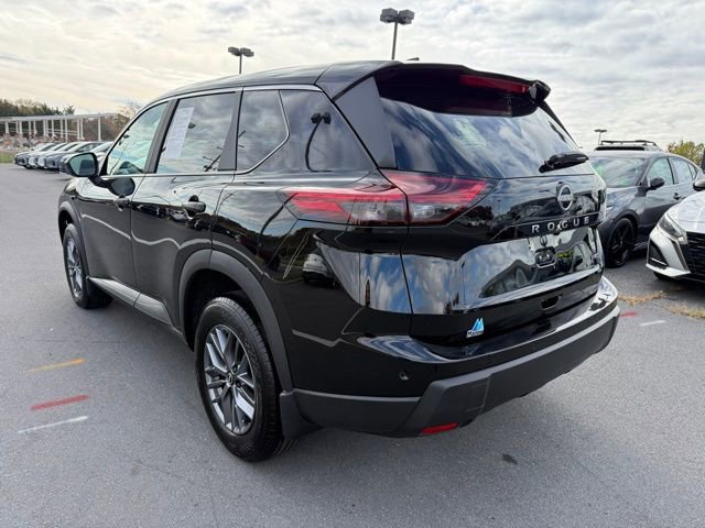 Certified 2025 Nissan Rogue S image 7