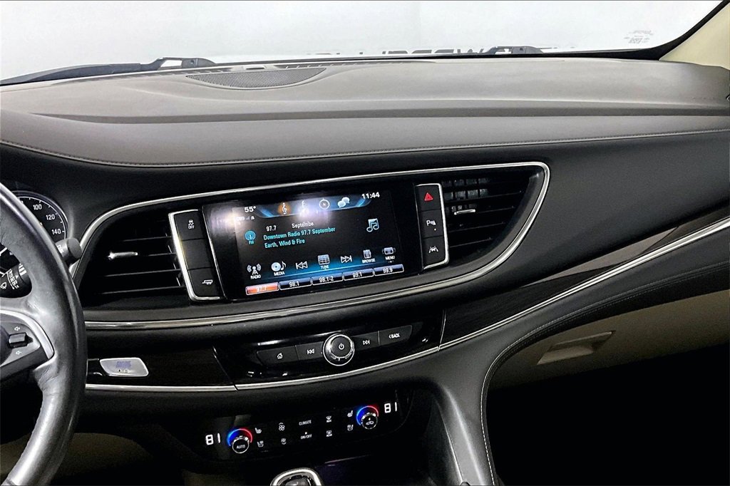 Used 2018 Buick Enclave Premium w/ Experience Buick Package image 5