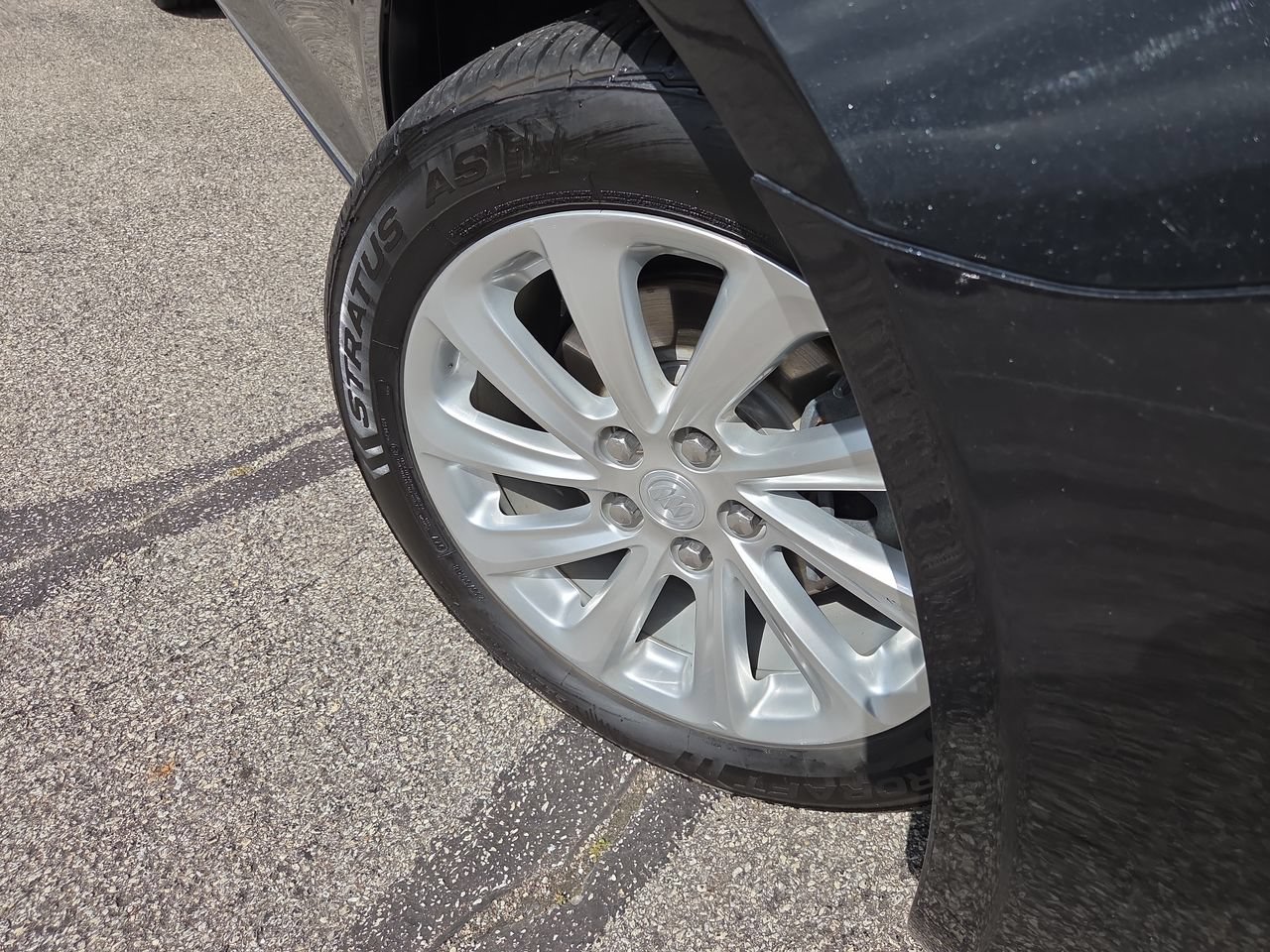 Used 2015 Buick LaCrosse FWD image 12