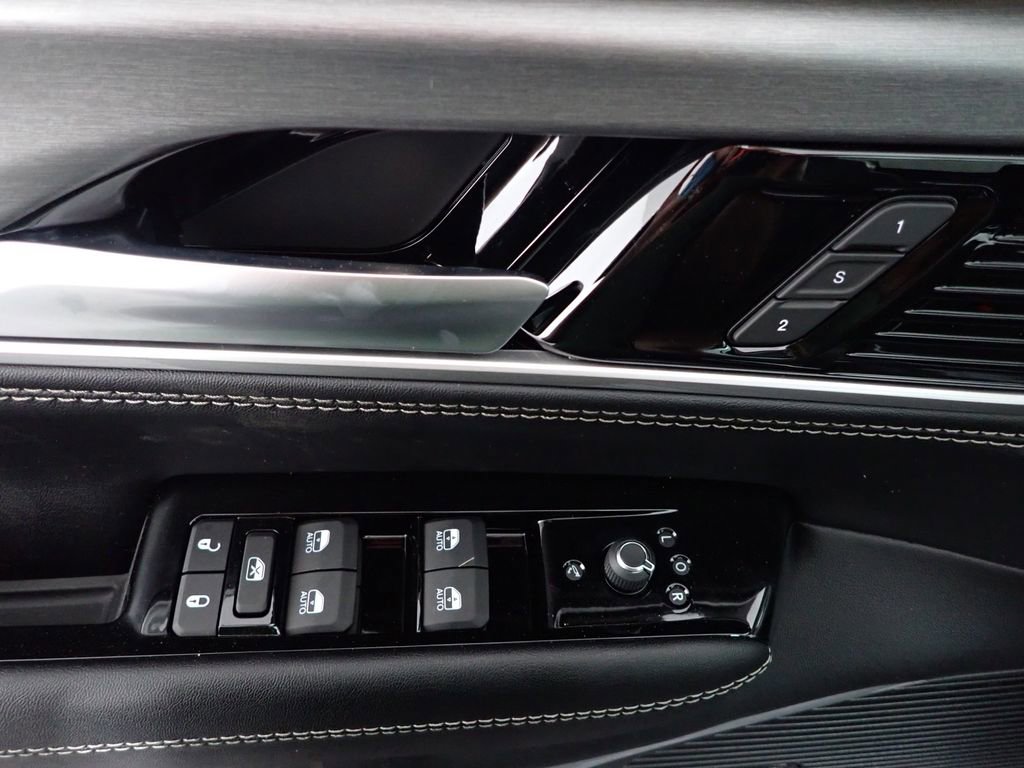 New 2026 Jeep Grand Wagoneer 4WD w/ Quick Order Packge 29V Upland image 22