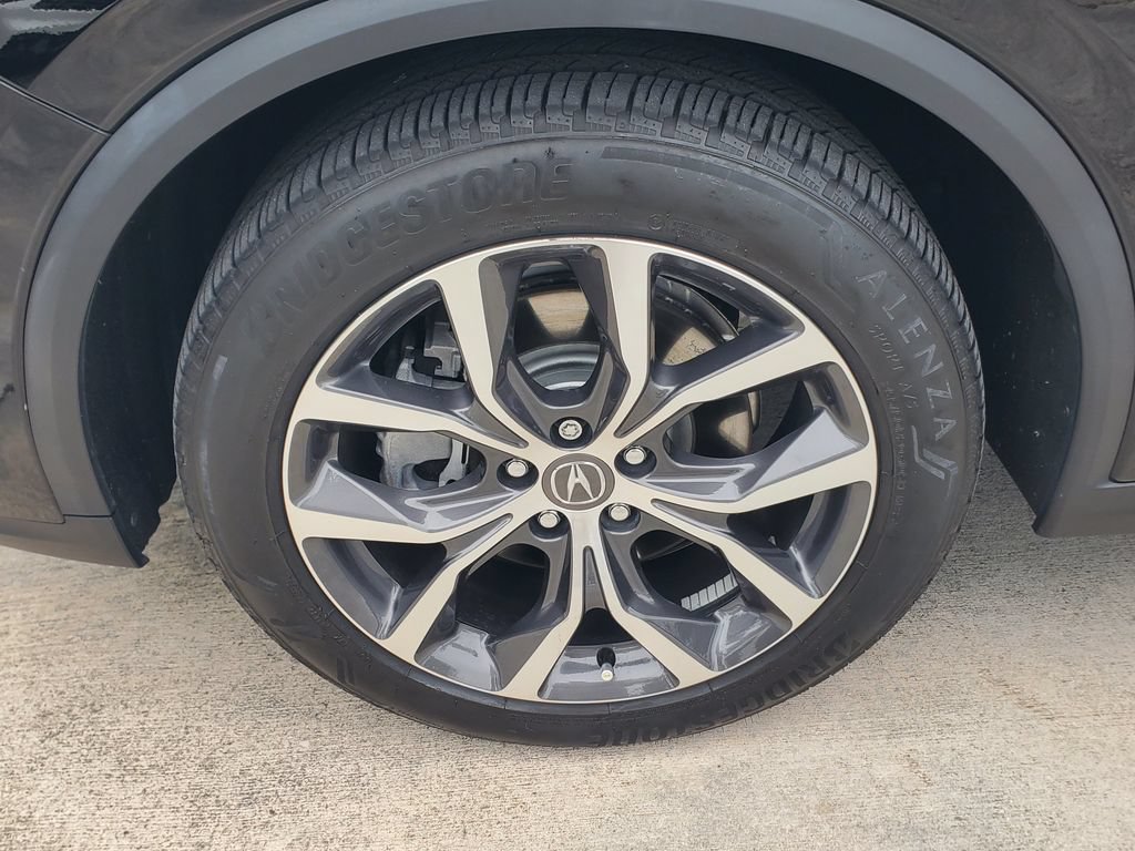 Certified 2024 Acura MDX w/ Technology Package AWD/4WD image 4