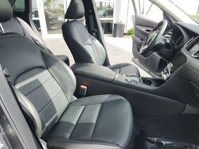 Used 2025 INFINITI QX50 Luxe image 21