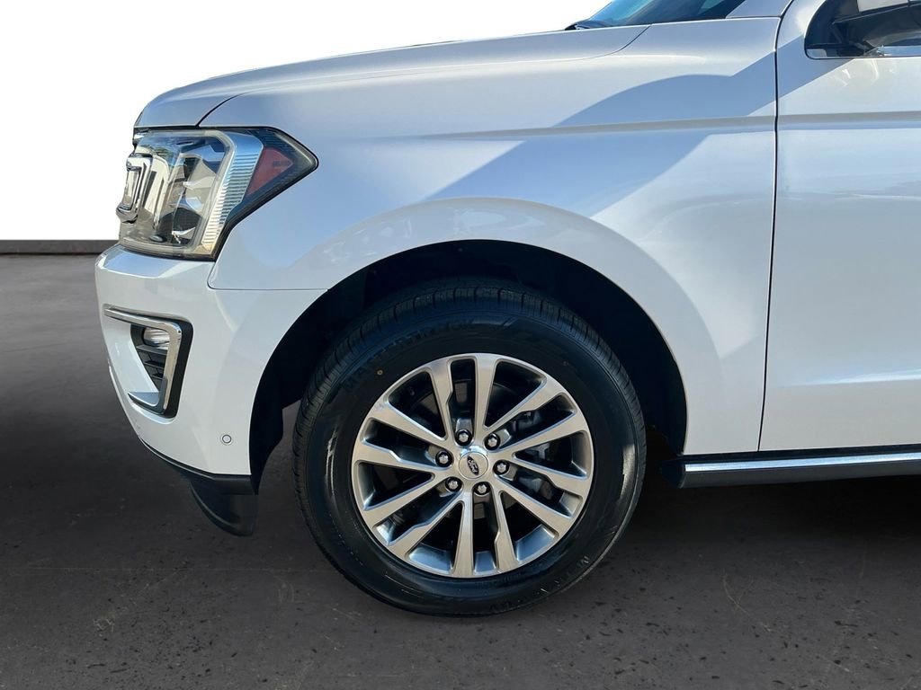 Used 2018 Ford Expedition Max Limited w/ Equipment Group 301A RWD image 13