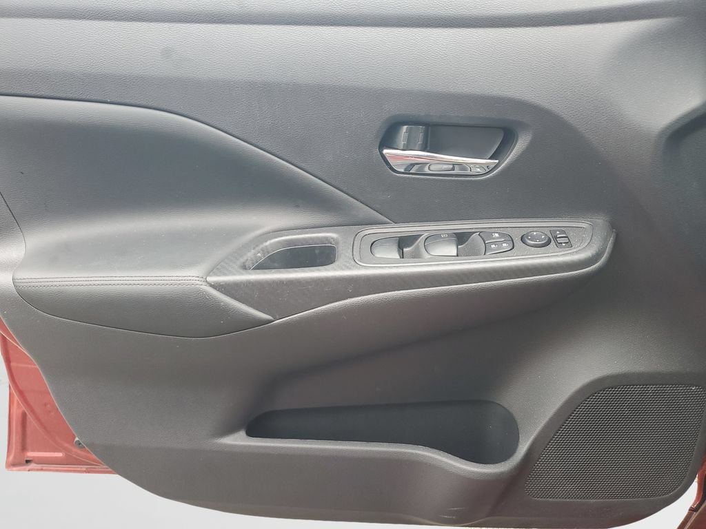 Used 2020 Nissan Versa SV FWD image 18