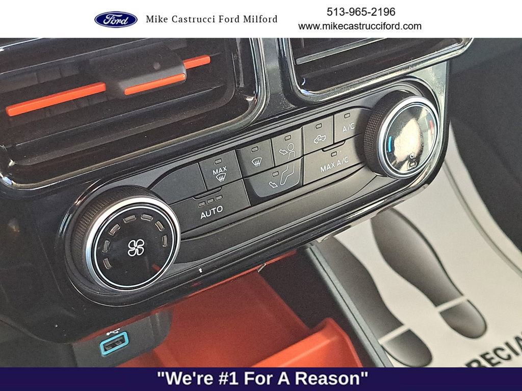 Certified 2024 Ford Maverick XLT w/ Equipment Group 300A Standard image 17