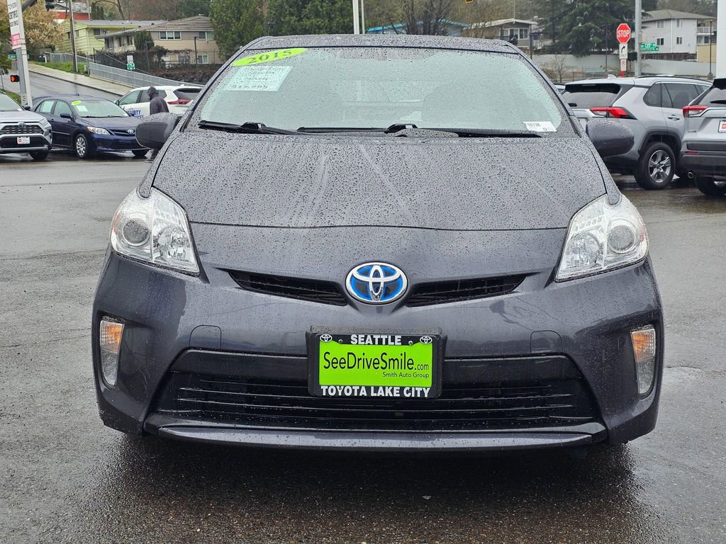 Used 2015 Toyota Prius Four w/ Deluxe Solar Roof Package image 2