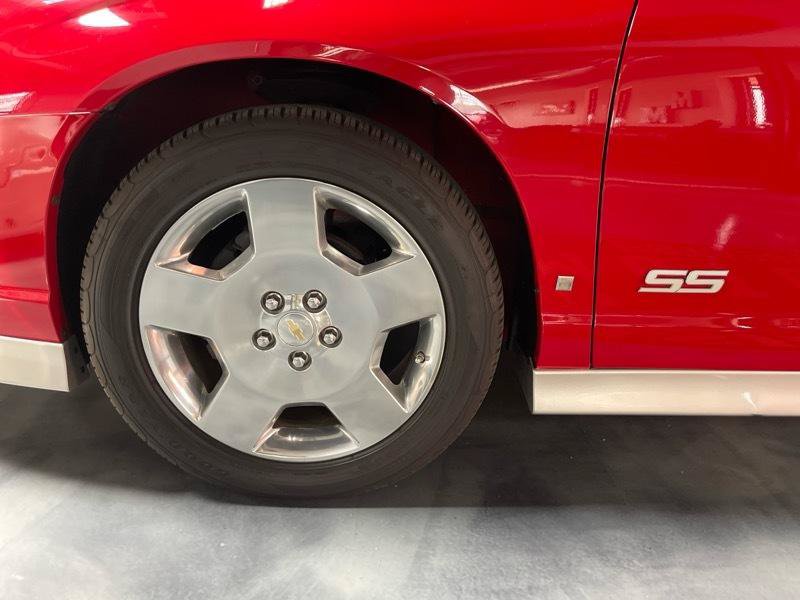 Used 2006 Chevrolet Monte Carlo SS w/ Convenience Package FWD image 18