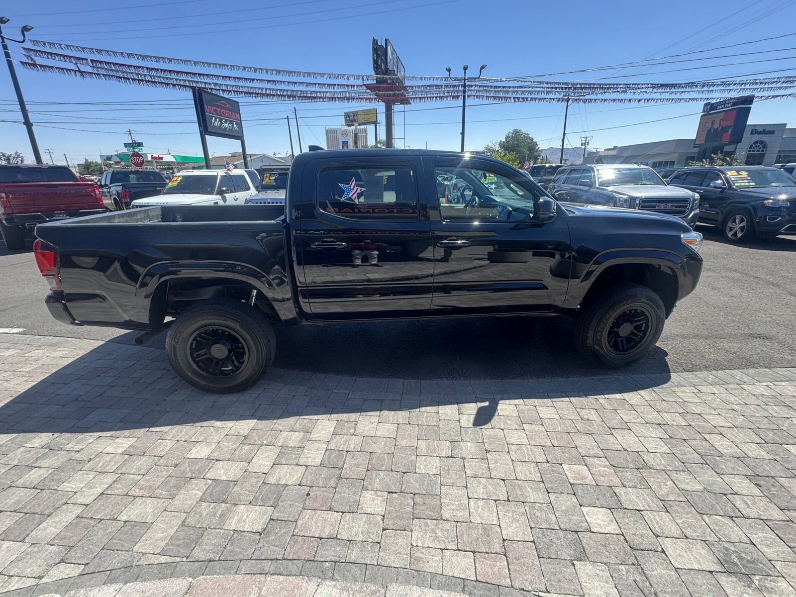 Used 2023 Toyota Tacoma SR5 image 5