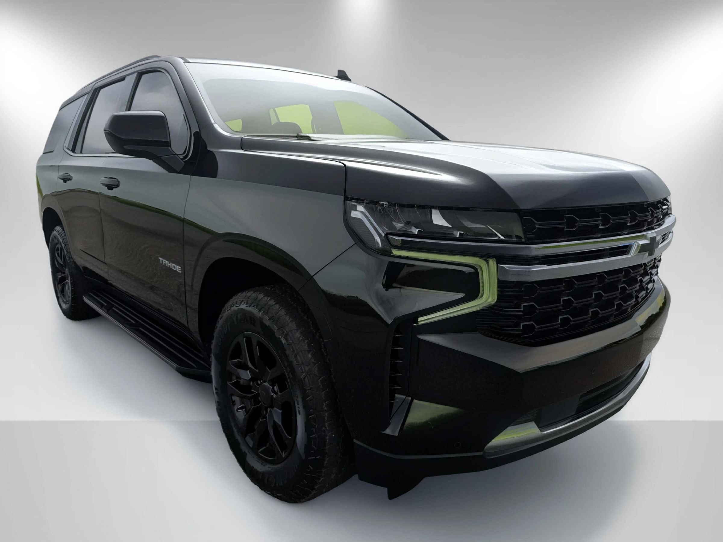 Used 2022 Chevrolet Tahoe LS RWD image 4