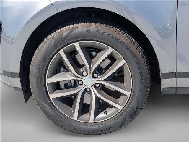 Used 2025 Land Rover Range Rover Evoque S AWD/4WD image 19