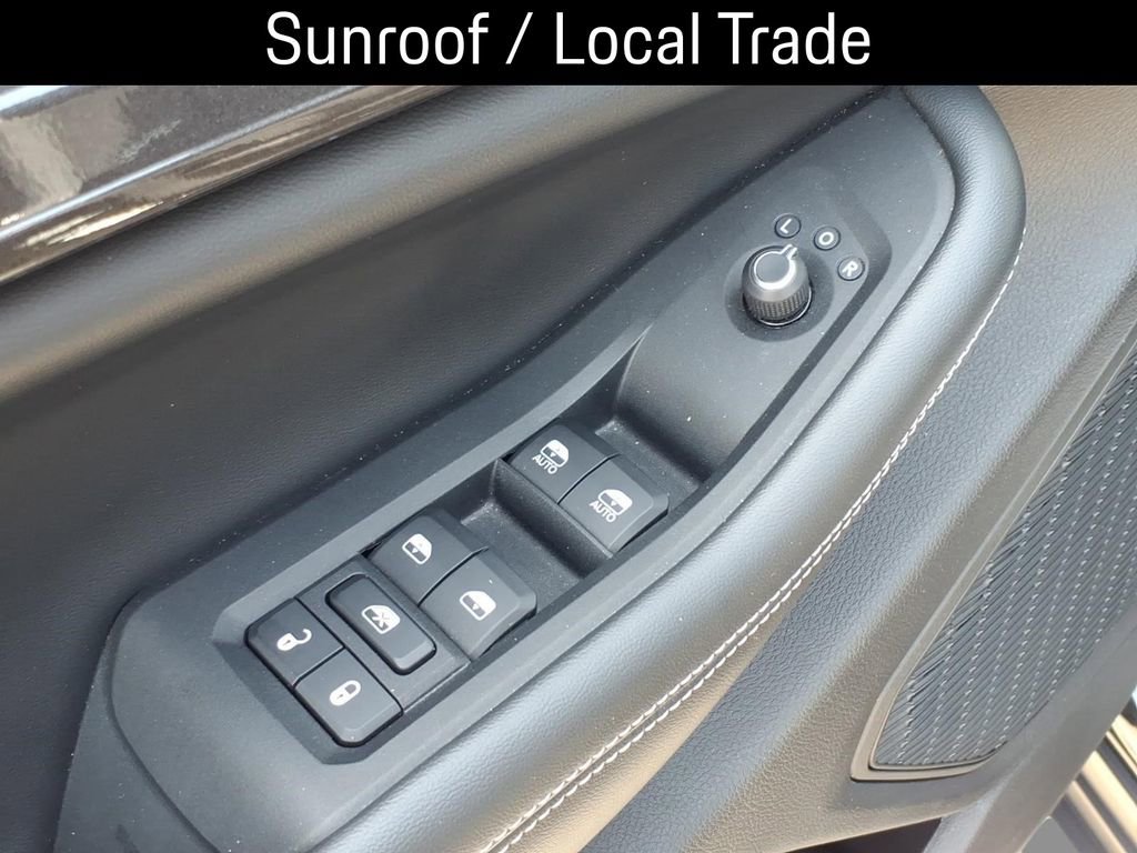 Used 2023 Jeep Grand Cherokee Laredo w/ Trailer Tow Prep Group (B) image 17