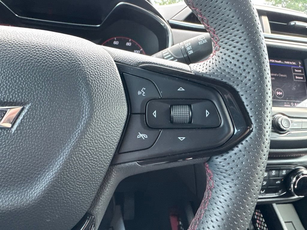 Used 2023 Chevrolet TrailBlazer RS AWD/4WD image 19