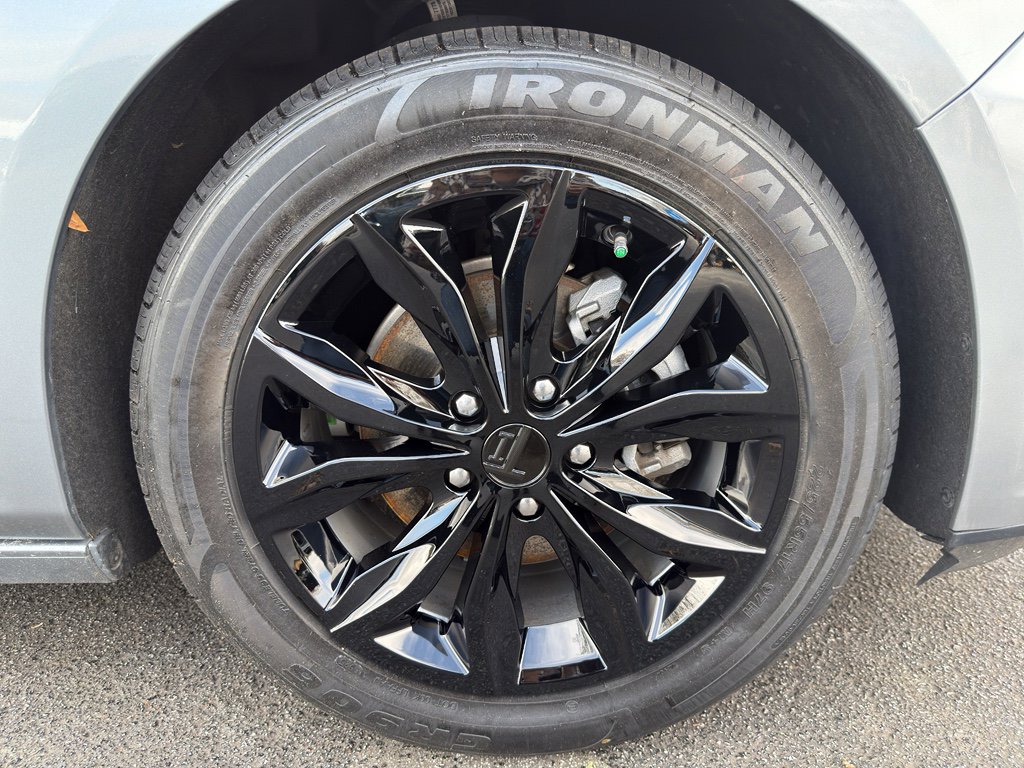 Used 2024 Chevrolet Malibu LT image 34