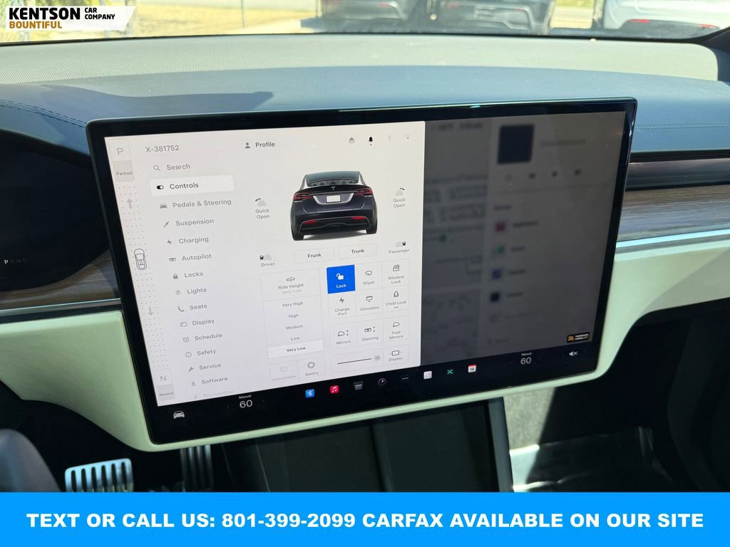 Used 2023 Tesla Model X image 24