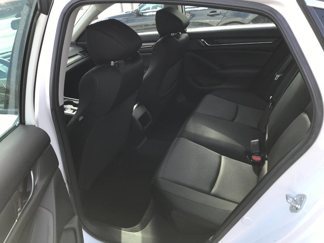 Used 2021 Honda Accord LX image 9