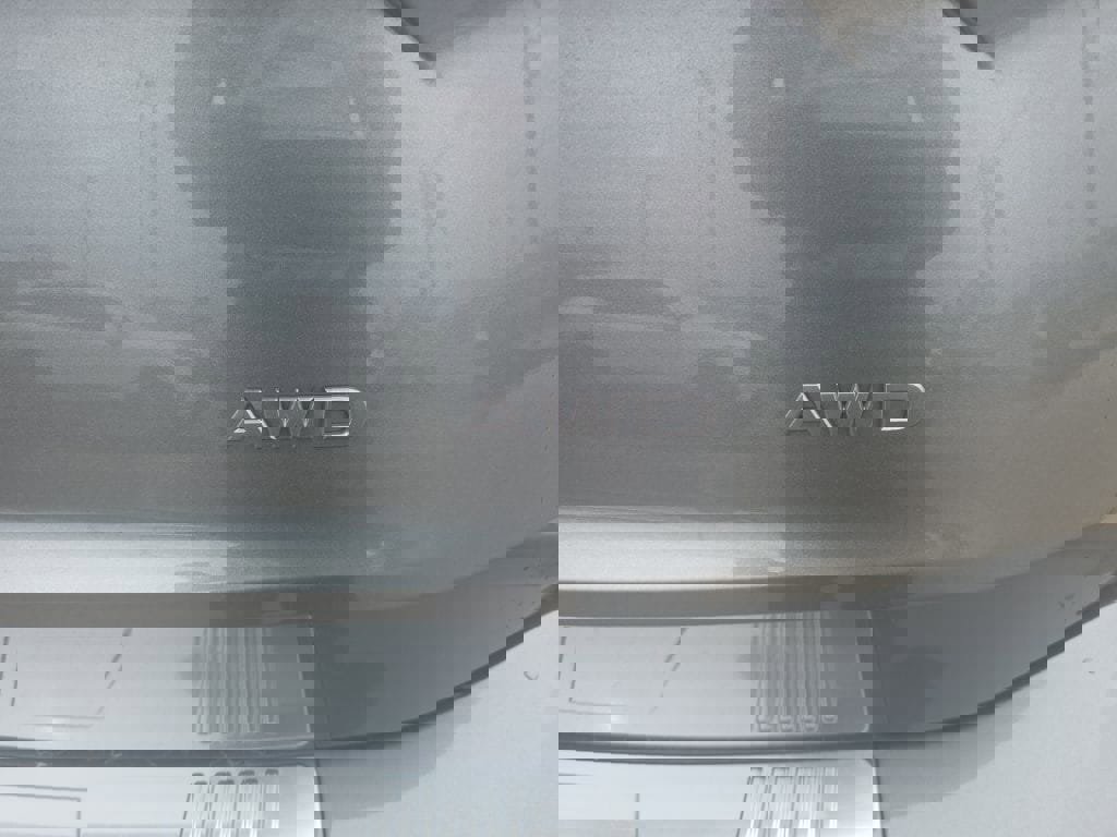 New 2025 Nissan Rogue SV image 6