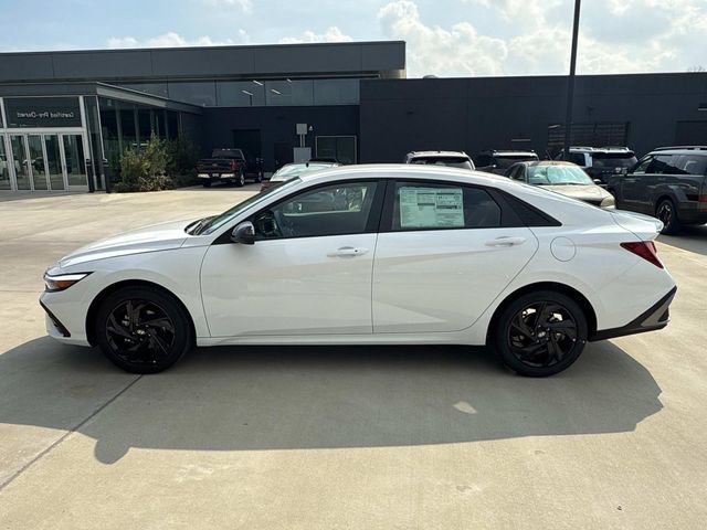 New 2026 Hyundai Elantra Sport w/ Cargo Package image 7