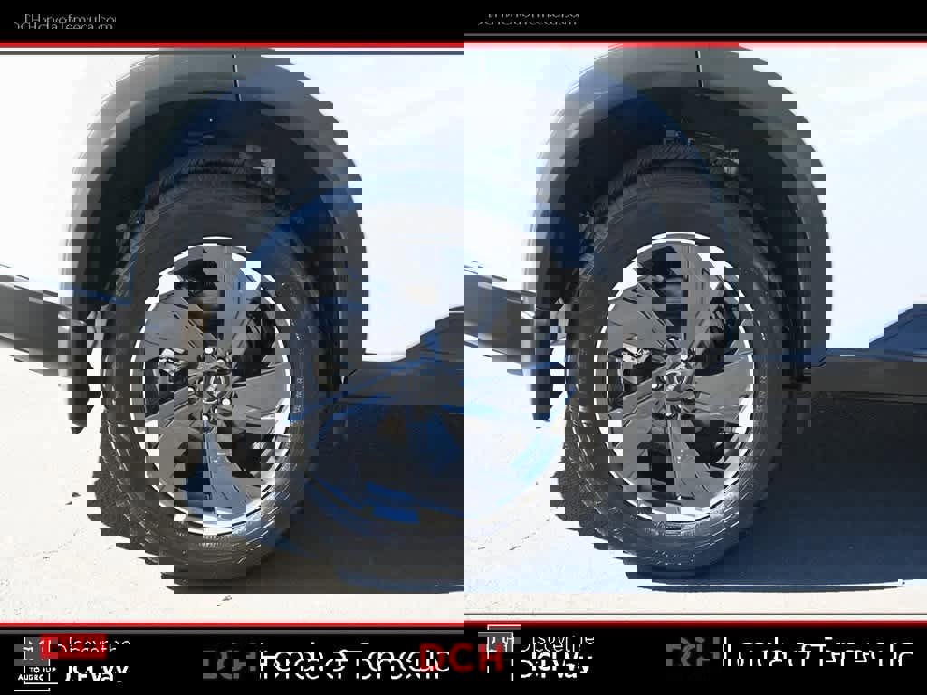 Used 2026 Nissan Rogue SV image 23