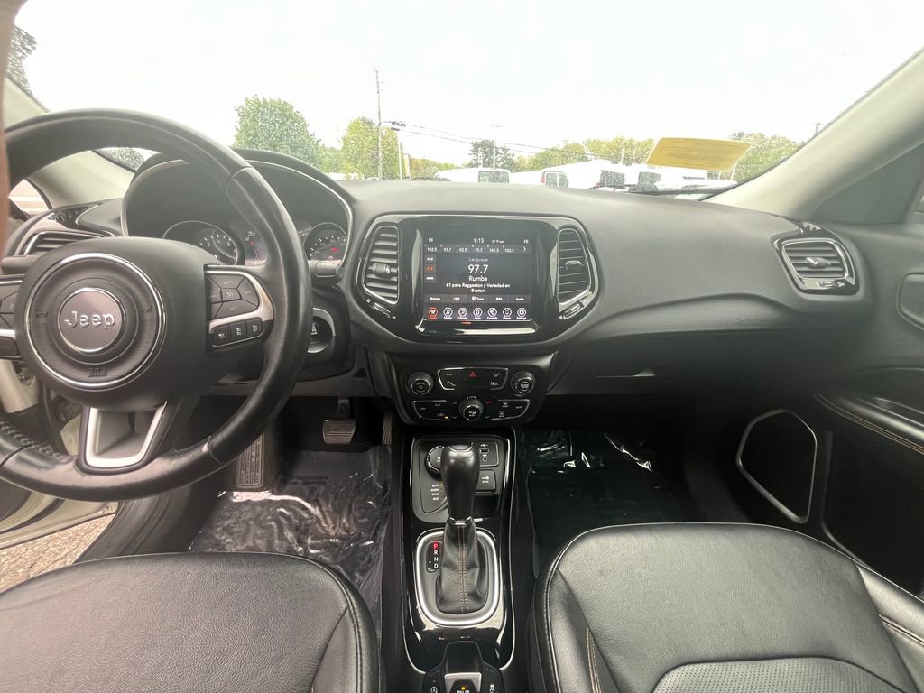 Used 2021 Jeep Compass Limited AWD/4WD image 33