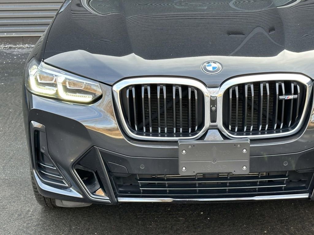 Used 2024 BMW X3 M40i w/ Parking Assistance Package AWD/4WD image 10