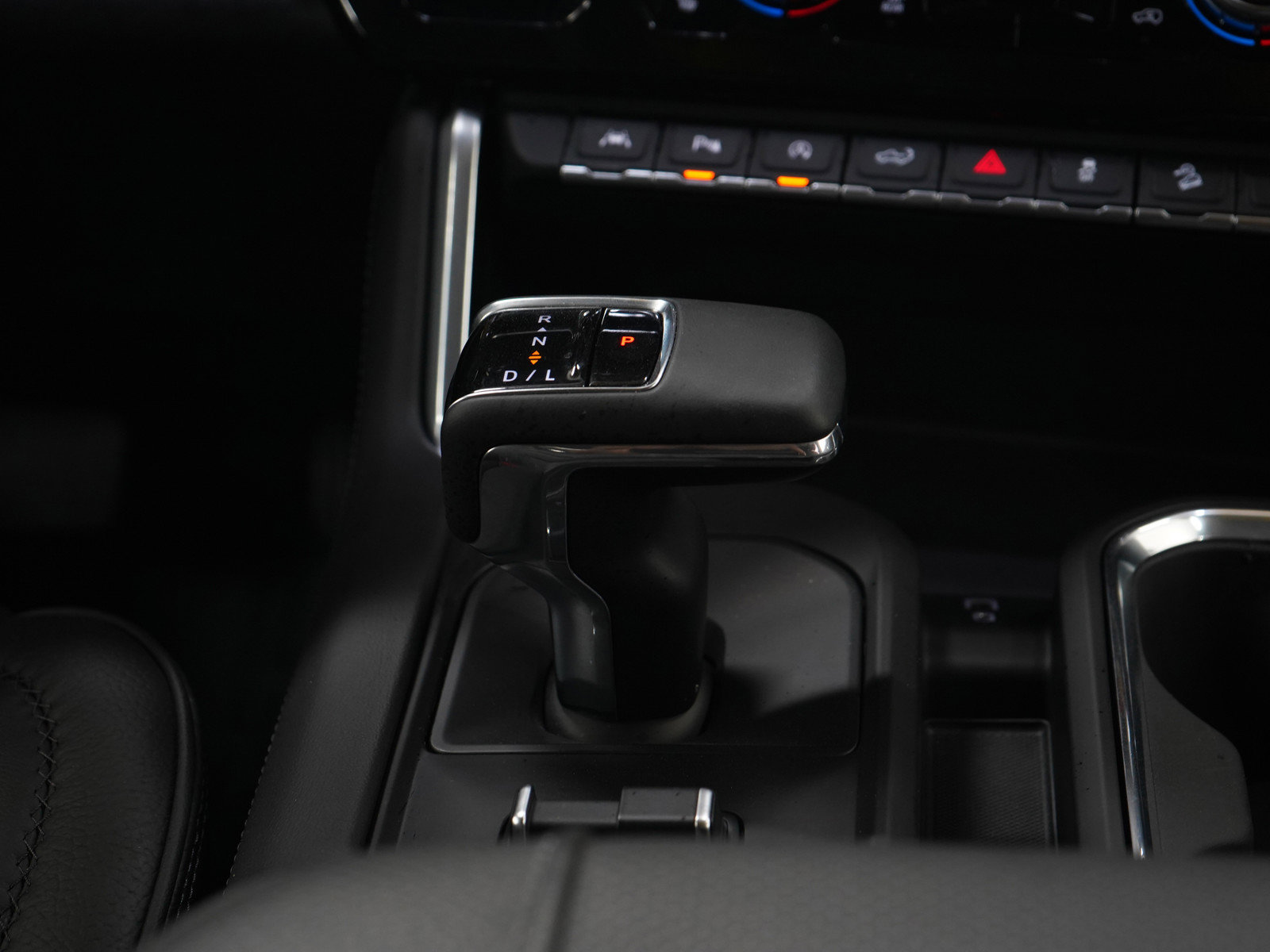 Used 2023 GMC Sierra 1500 Denali w/ Denali Reserve Package AWD/4WD image 17