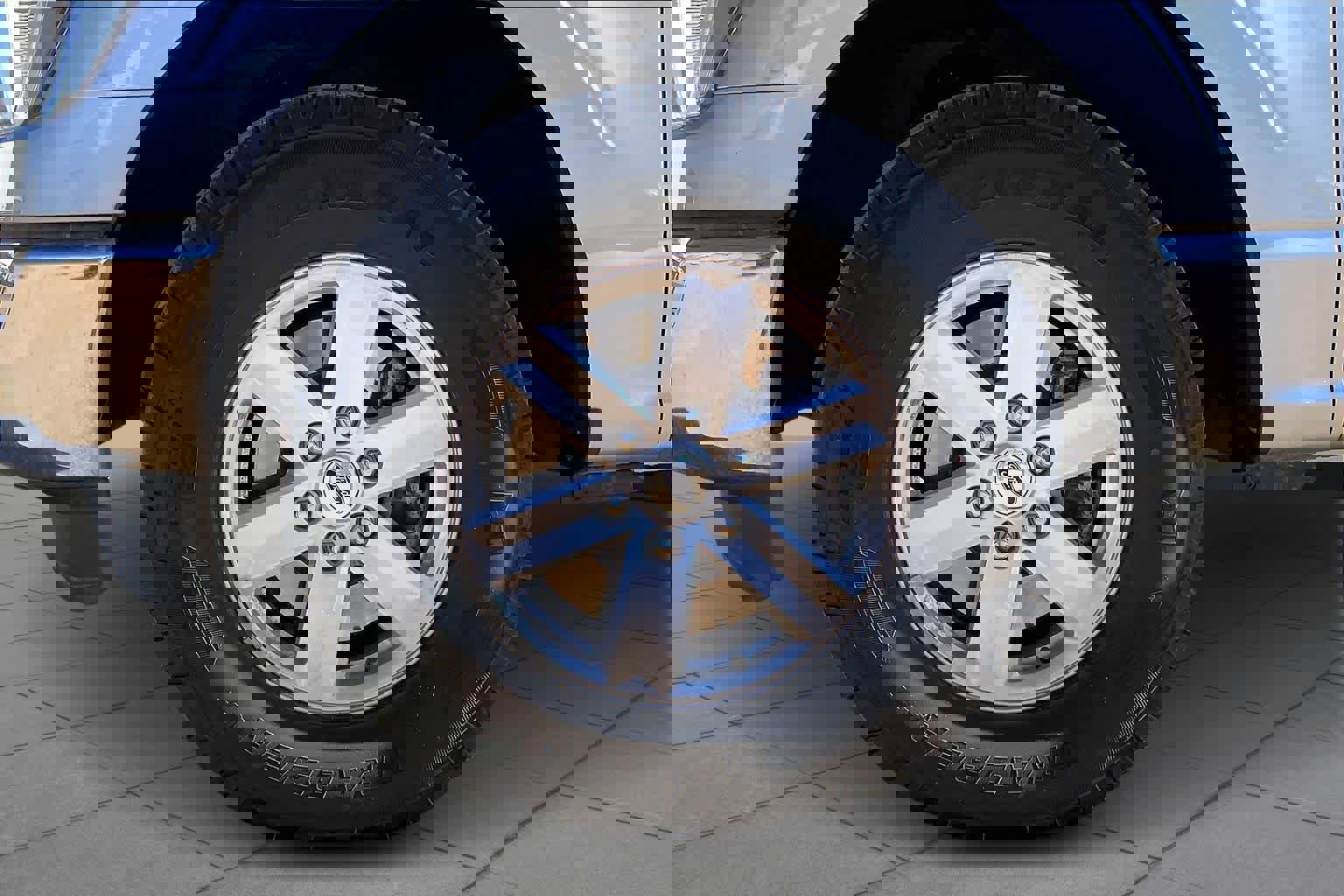 Used 2023 Ford F150 XLT w/ Trailer Tow Package image 11