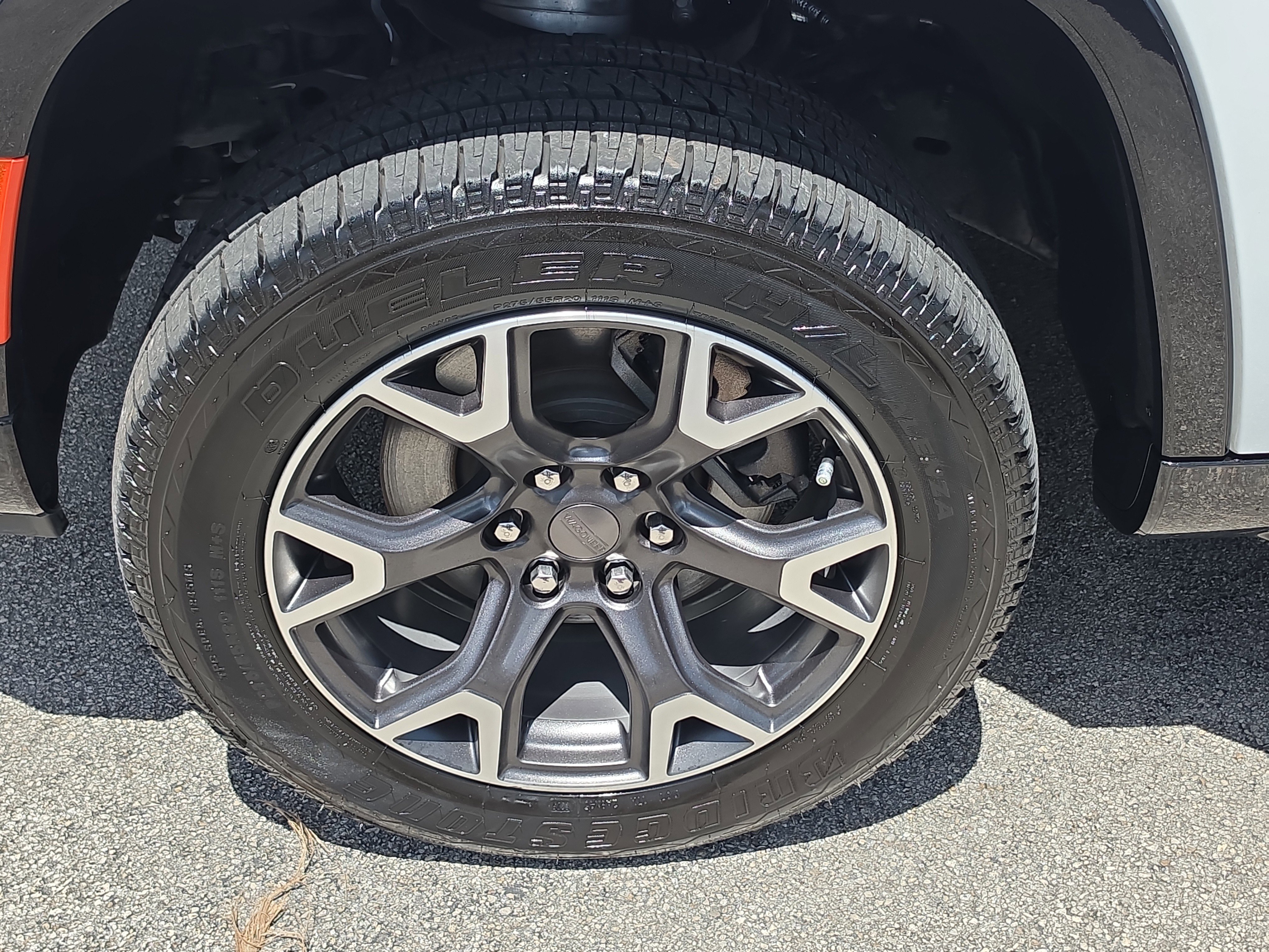 Used 2023 Jeep Wagoneer Series III w/ Preferred Equipment Group image 11