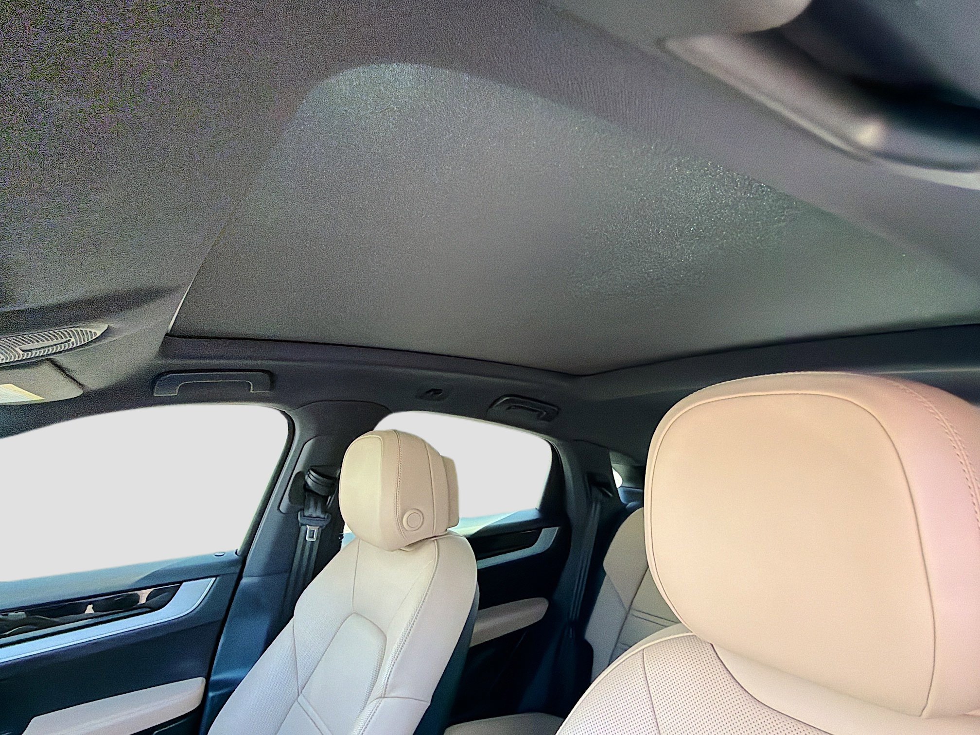 Used 2025 Porsche Cayenne Coupe image 27