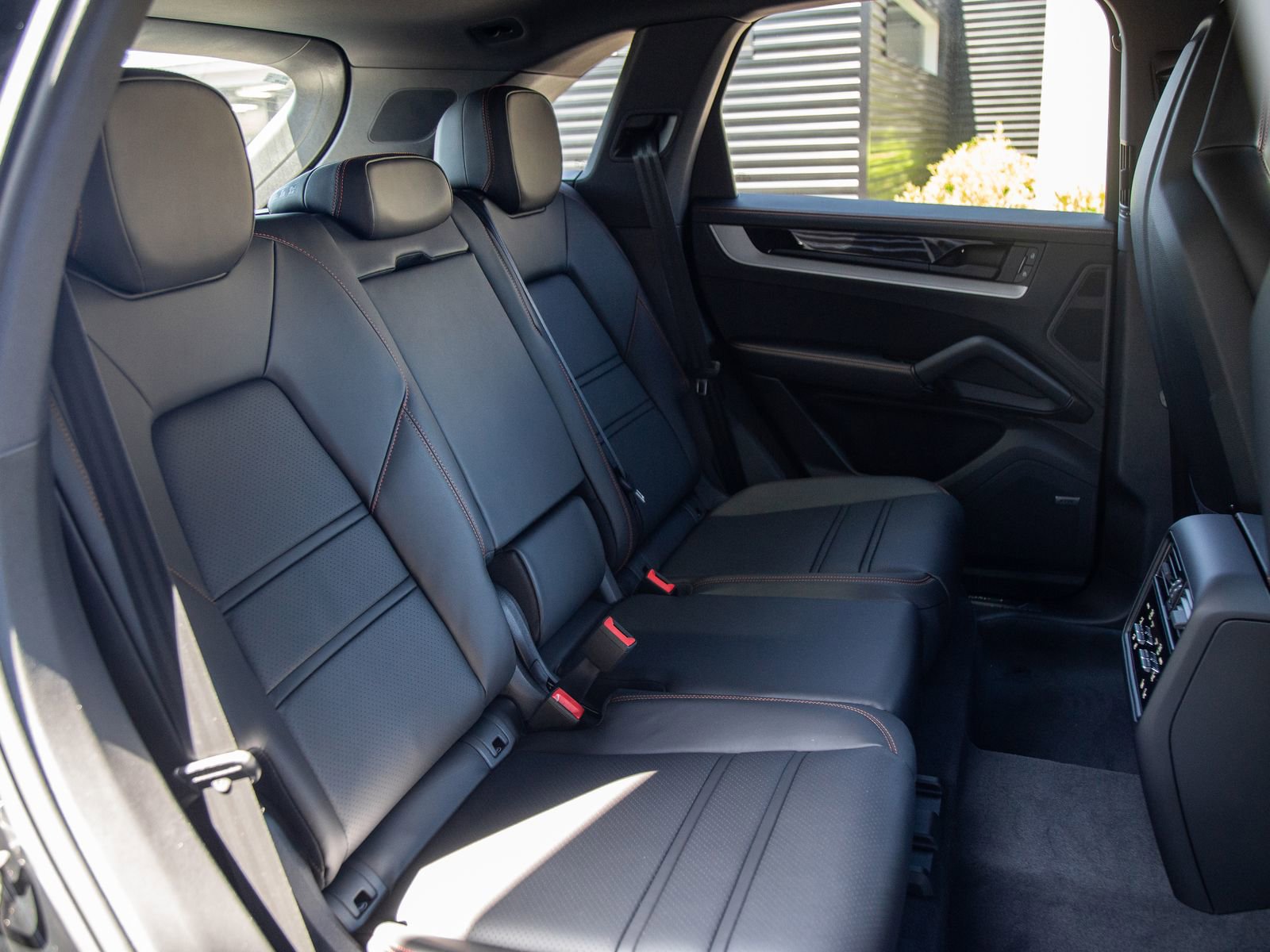 New 2026 Porsche Cayenne AWD/4WD image 16