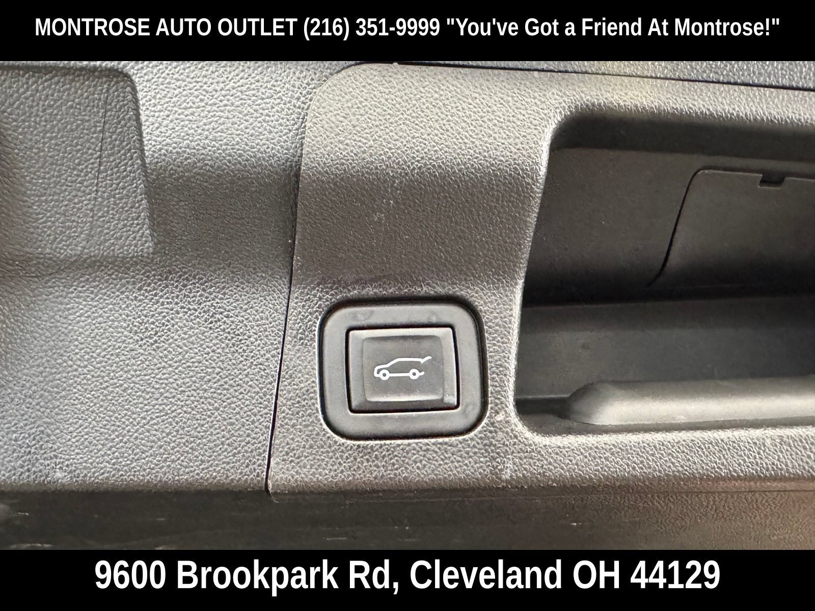 Used 2023 GMC Acadia Denali w/ Black Diamond Edition AWD/4WD image 47