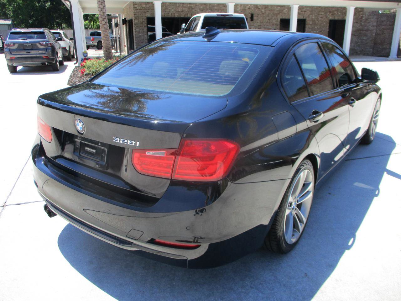 Used 2015 BMW 328i Sedan RWD image 24