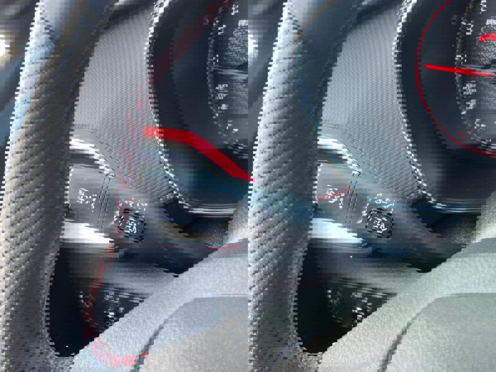 Certified 2023 Chevrolet TrailBlazer RS w/ Convenience Package image 19