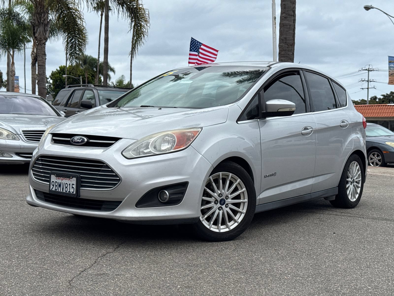 Used 2015 Ford C-MAX SEL FWD image 2