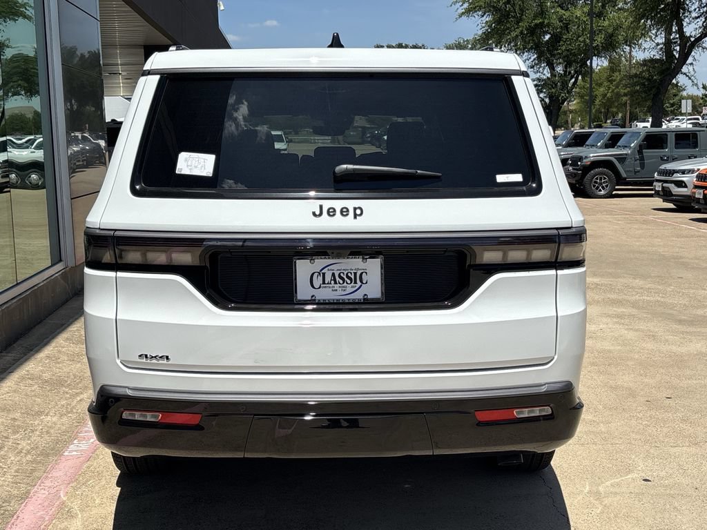 New 2026 Jeep Grand Wagoneer L Limited AWD/4WD image 4